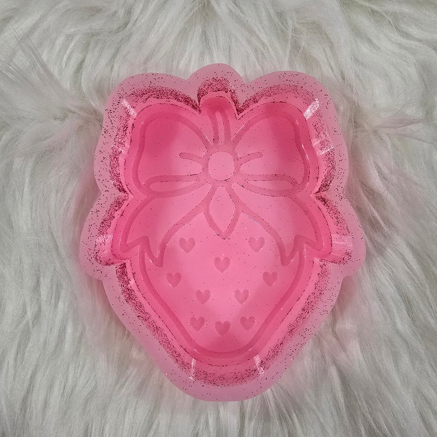 Strawberry w/Bow - Car Freshie Mold