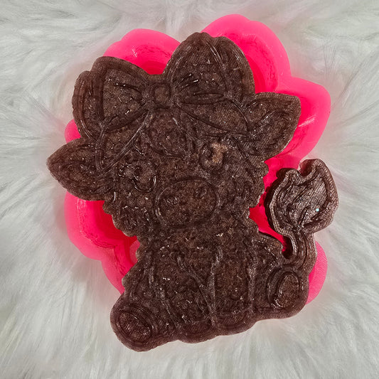 Highland Cow w/Bow - Undecorated Car Freshie